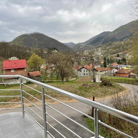 Porodicna Kuca Za Odmor Kovaci