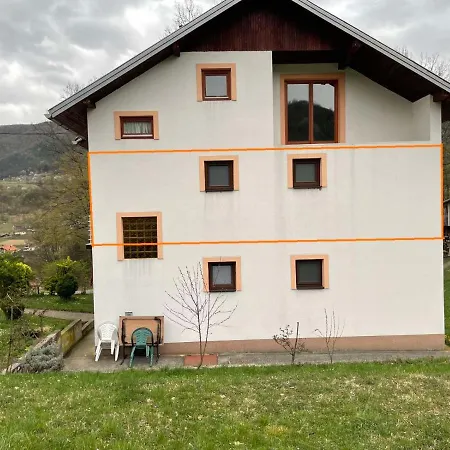 Porodicna Kuca Za Odmor Kovaci *